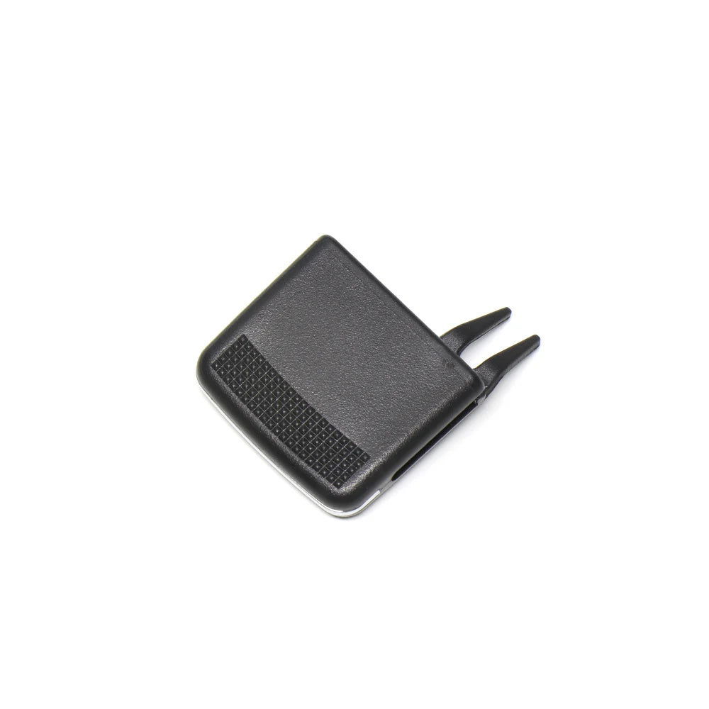 Car Front Air Conditioning Vent Toggle Piece AC Outlet Card Clip Wind Wirection Plectrum Knob For Kia K3 2011-2018