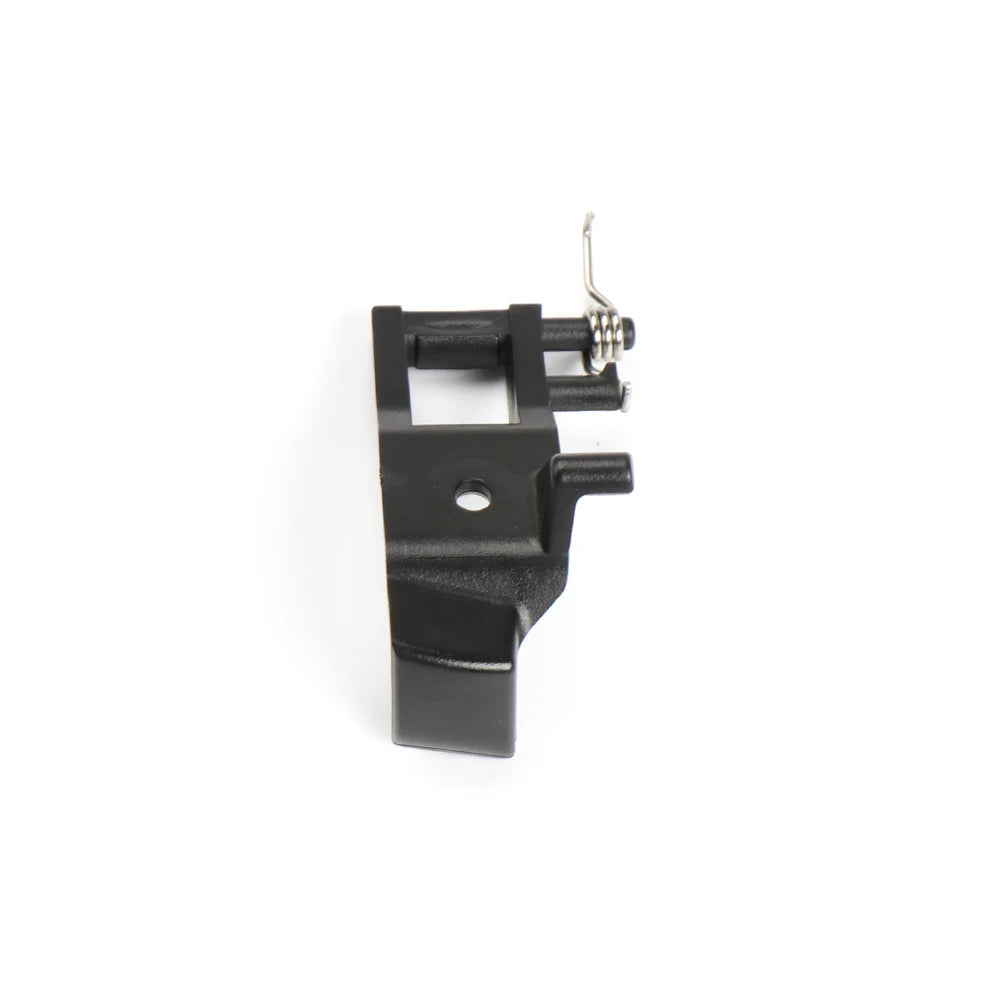 1666804103 For Mercedes Benz ML GL GLE GLS Class W166 W292 Center Console Lid Car Armrest Cover Latch Clip Cover Latch Clip