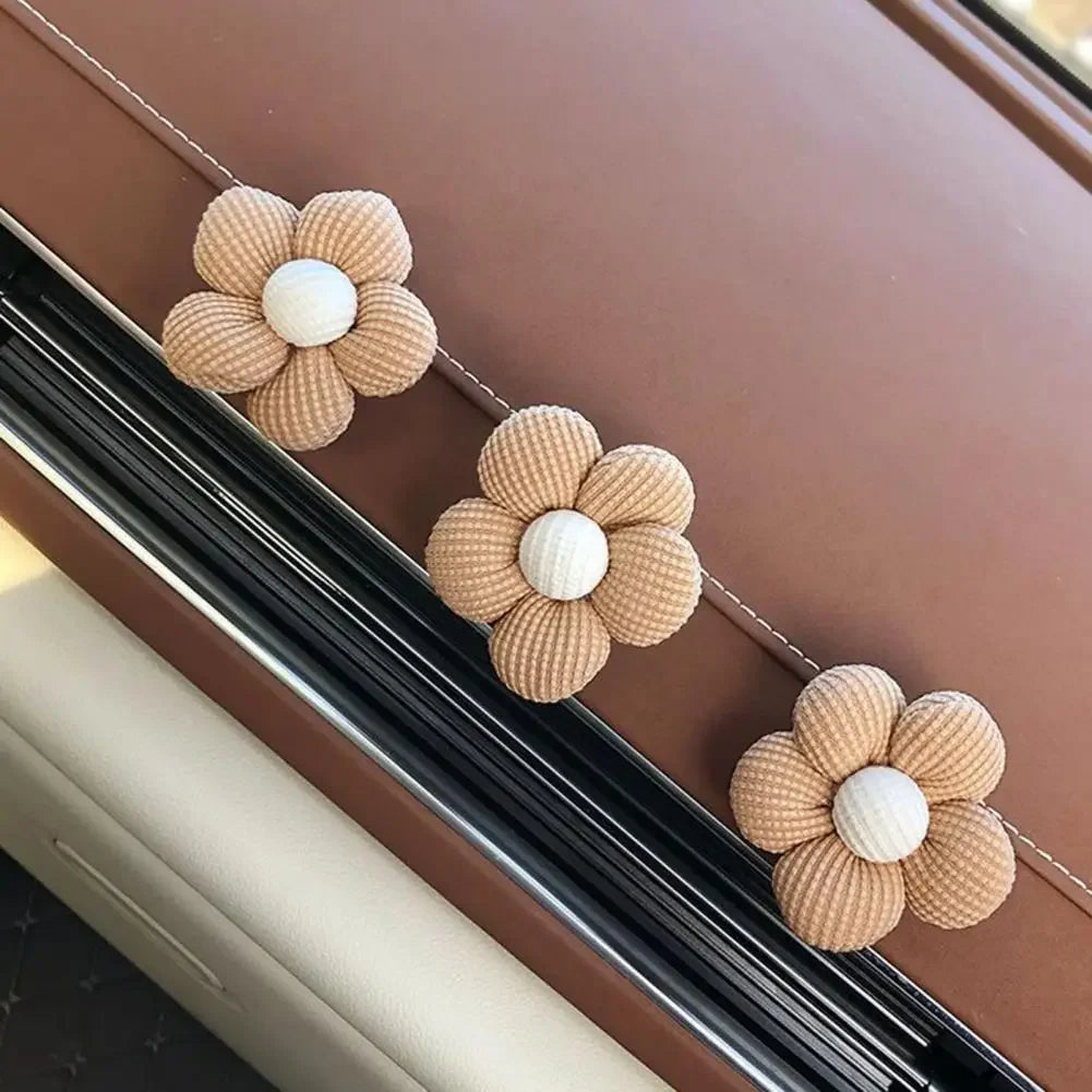 2PCS Sweet Flower Shaped Car Mini Hooks, Dashboard, Rear Seat Car Clothes Rack Storage, detail view