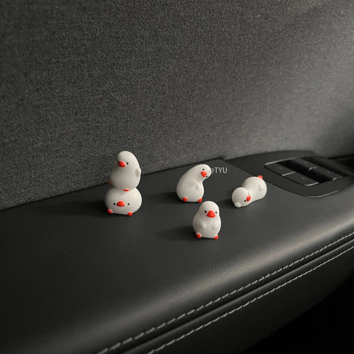 5 PCS Set of Flat Duck Car Ornaments, Complete Set of Cute Duck Decorations, Center S alternate view