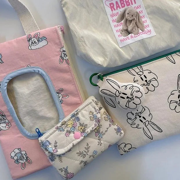 Korean Quilted Tissue Pouch Bear Car Organizer Balloon Wipes Case Ins Style Hanging D alternate view
