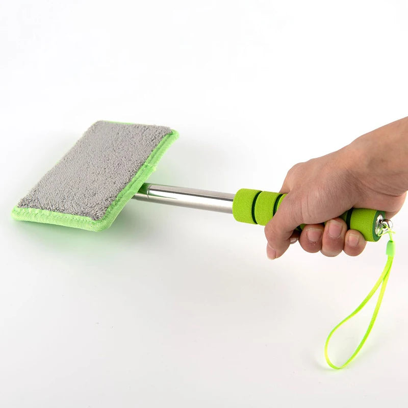 Telescopic Windshield Water Scraper Brush additional angle