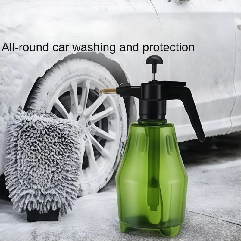 1.5L Car Wash Spray Bottle Wash Can Hand-held Car Wash Watering Car Home Gardening Ai lifestyle view