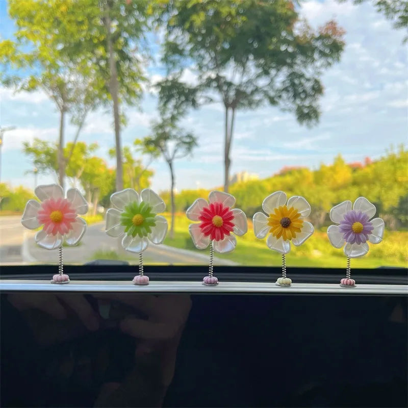 Cute Shaking Flower Car Dashboard Ornament, Bobblehead Auto Interior Decoration Universal Car Decor Accessories
