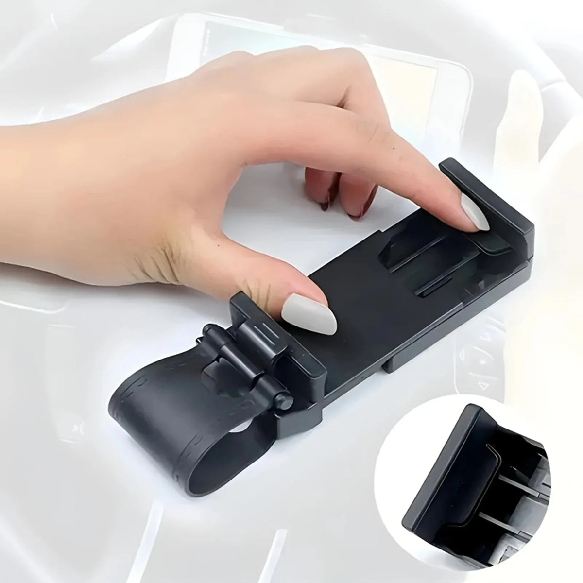 Universal Car Steering Wheel Phone Holder Telescopic Clip lifestyle view