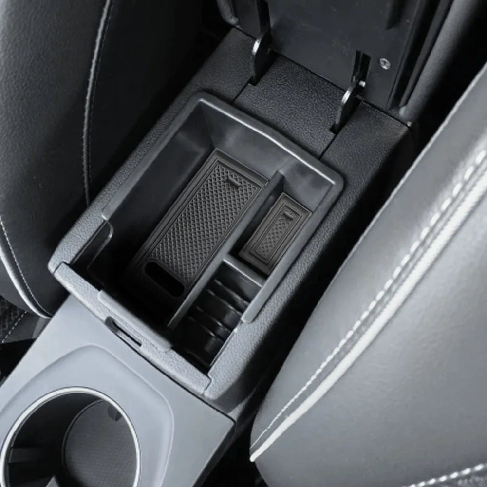 Car Armrest Storage Box Tray for Renault Arkana 2019-2024 Samsung XM3 2020-2024 Center C detail view