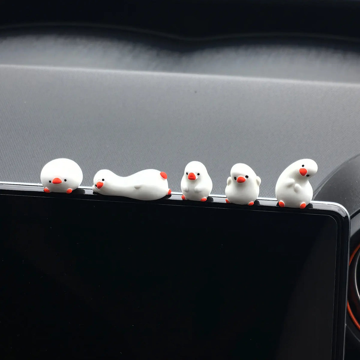 5 PCS Set of Flat Duck Car Ornaments, Complete Set of Cute Duck Decorations, Center Scre detail view