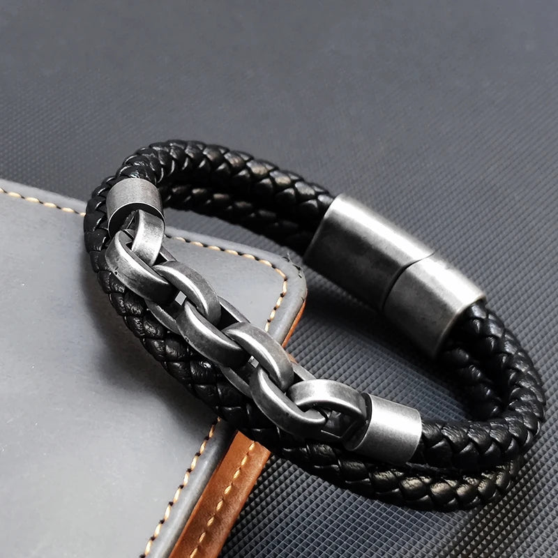 2025 Fashion Multi layered Stainless Steel Charm Viking Leather Bracelet Men's Woven Bra detail view