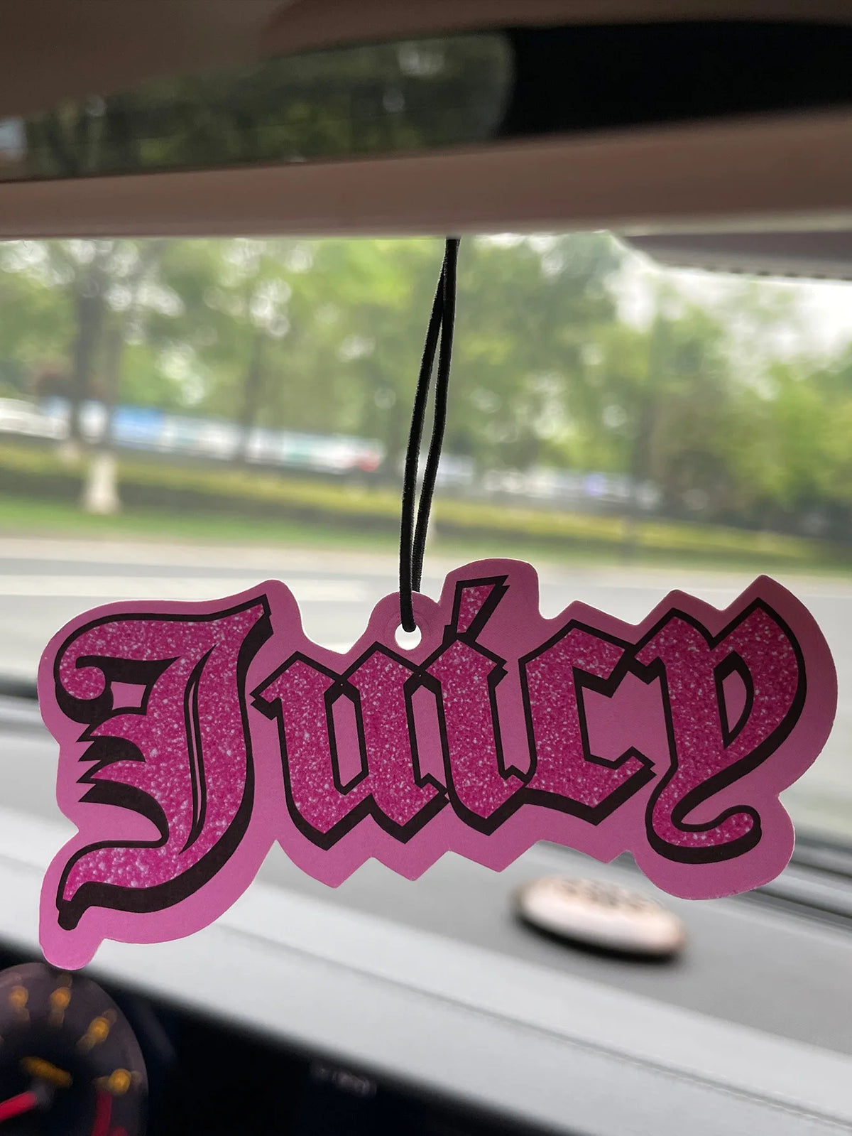 Juicy/Hilton Fresh Scent Five-Star Neutral Car Perfume and Non-Toxic Air Freshener | Natural Essenti