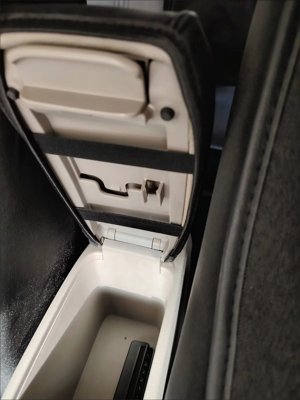 For Honda Fit 2023-2024 Car Center Console Armrest Box Cover Leather Protective Cover Trim