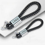 Leather Car Keychain Metal 360 Degree Rotating Horseshoe Buckle lifestyle view