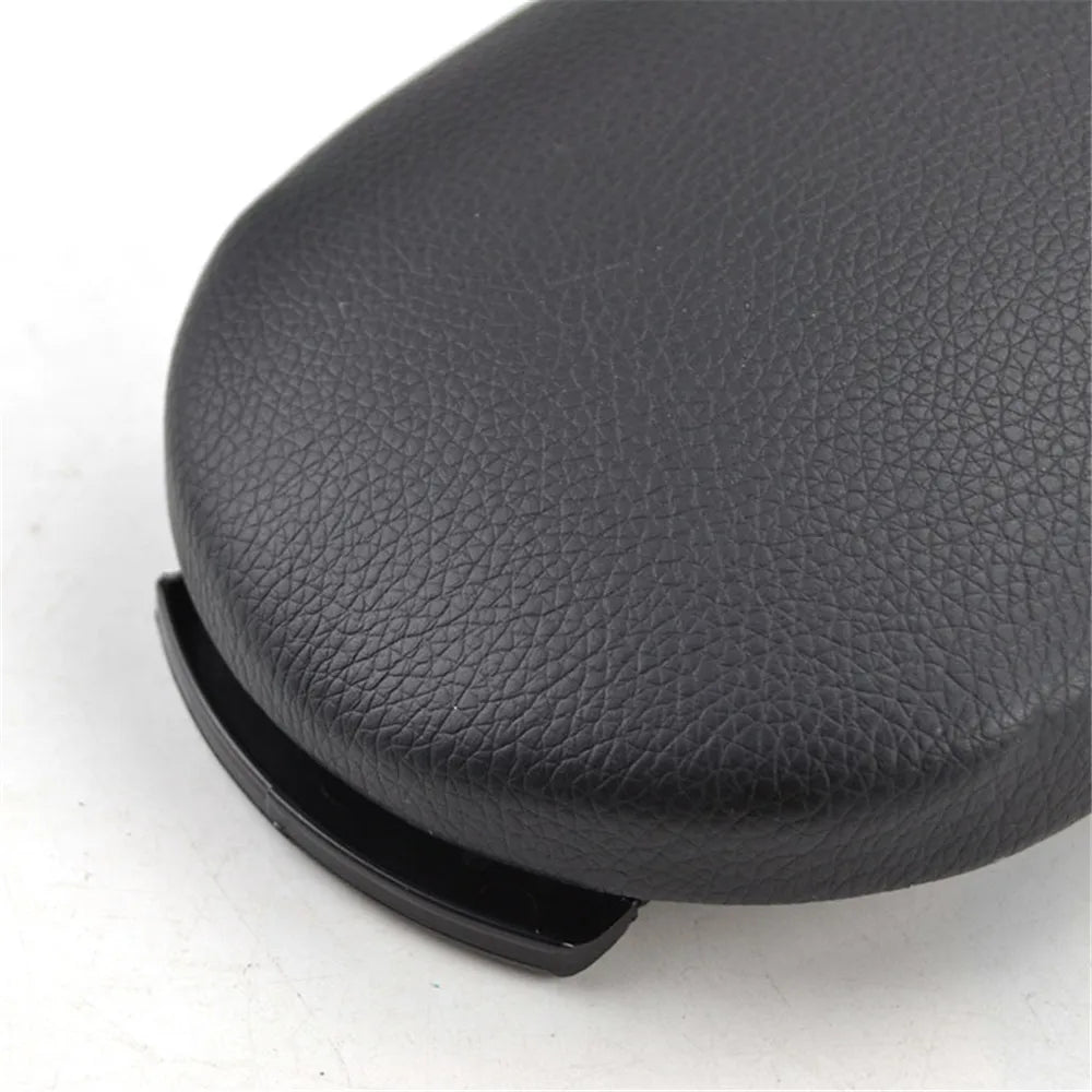Car Armrest Latch Cover For Volkswagen VW Polo Sedan 2010 2011 2012 2013 2014 2015 2016 2017 2018 Center Console Arm Rest Pad
