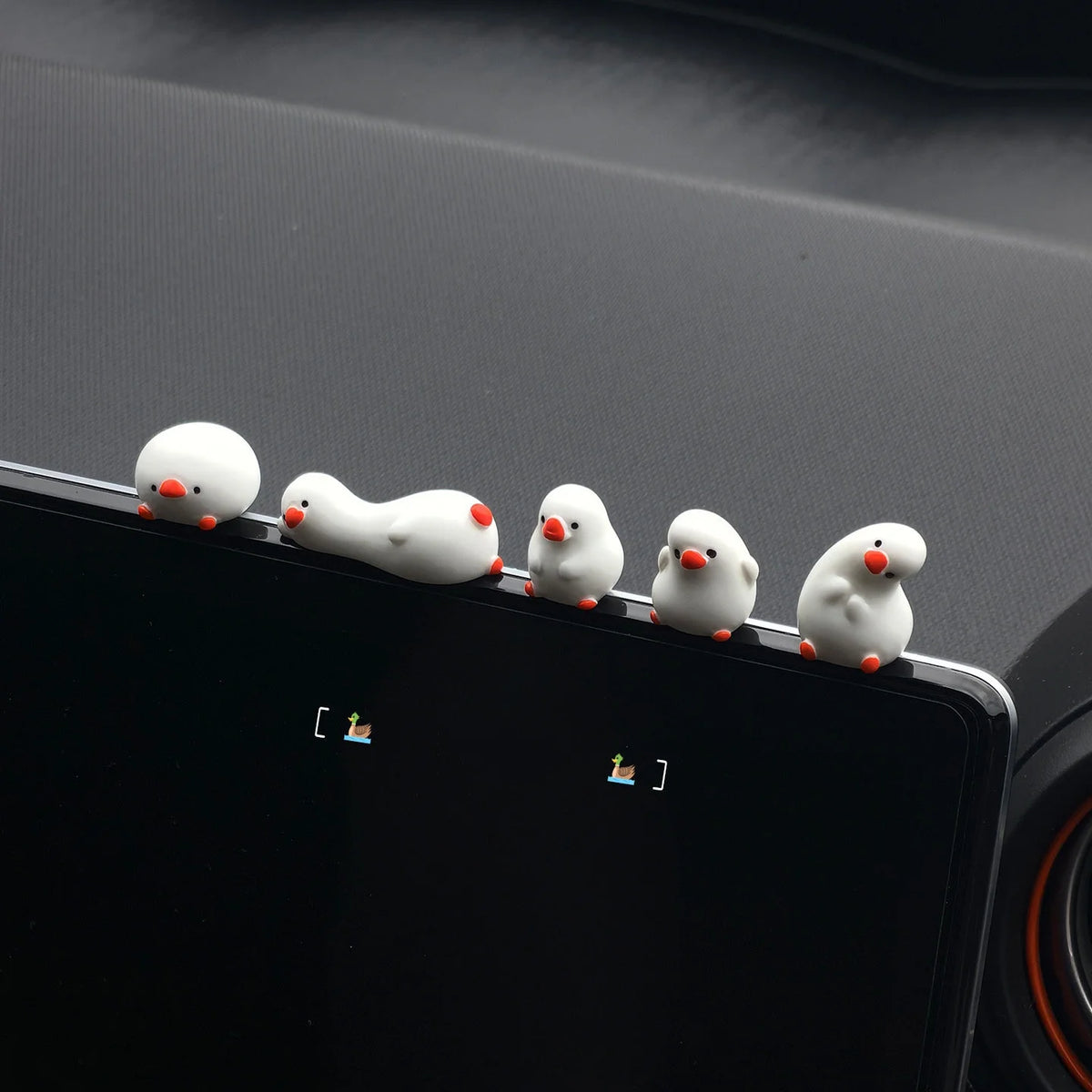 5 PCS Set of Flat Duck Car Ornaments, Complete Set of Cute Duck Decorations, Center Screen Car Inter