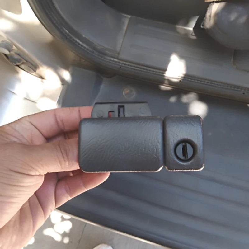 Car Glove Box Lock Latch Handle For Suzuki Jimny Grand Vitara 1998 2003 2011 2007 Rep lifestyle view