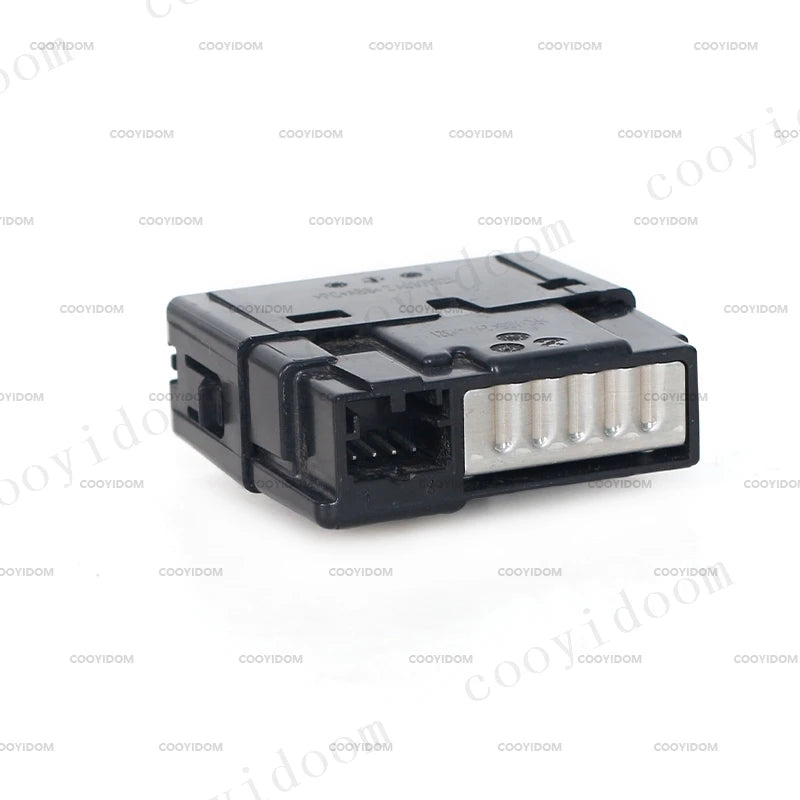 Rear Trim Frame A/C Air Vent Outlet Center Armrest With USB C Type-C For VW Golf 7 MK7 2 detail view