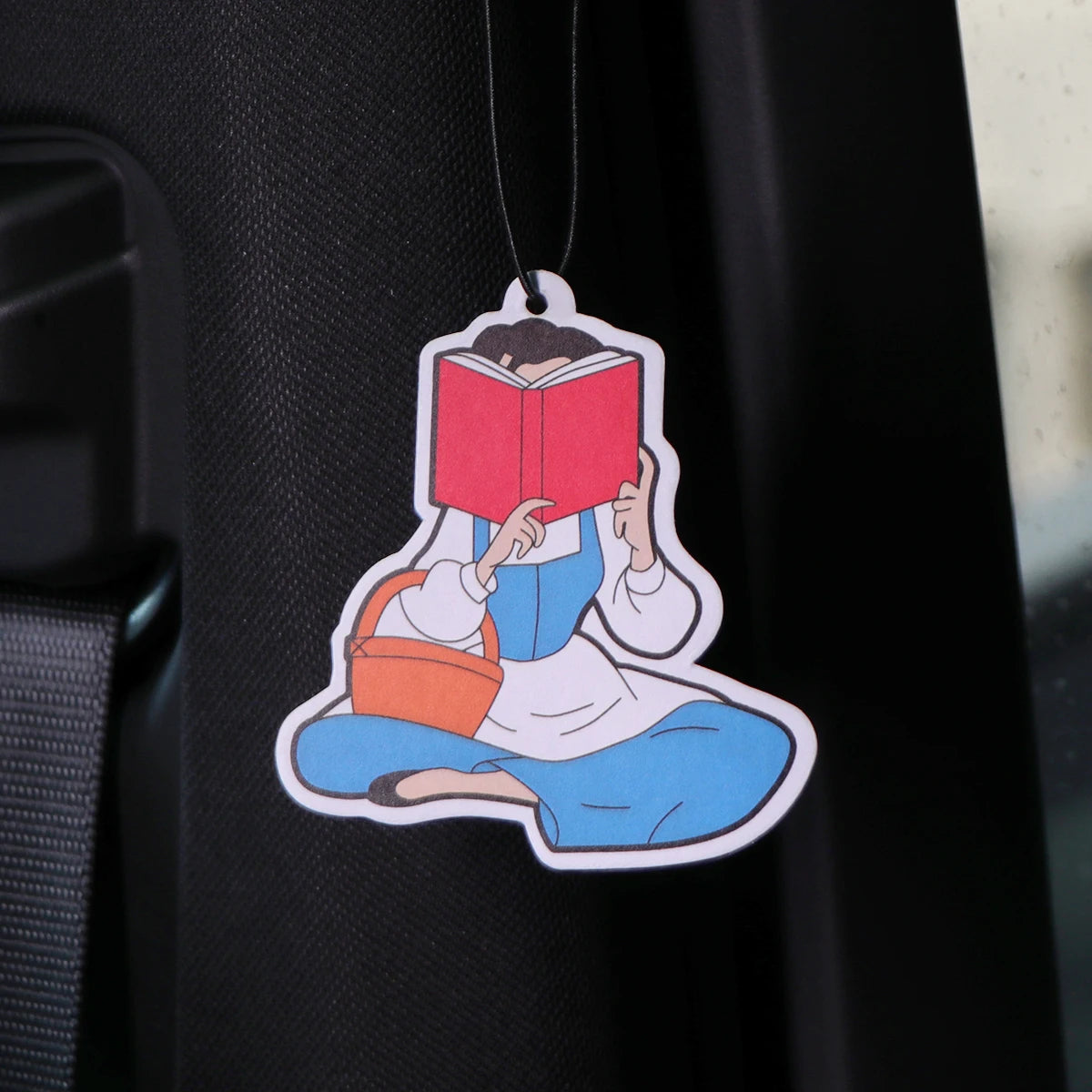 Cartoon Squirrel Solid Air Freshener | Long-Lasting Car and Room Hanging Perfume detail view
