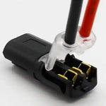 2Pin Way Plug Car Wire Connector Electrical Connector Wire Cable Automotive Waterproof close-up view