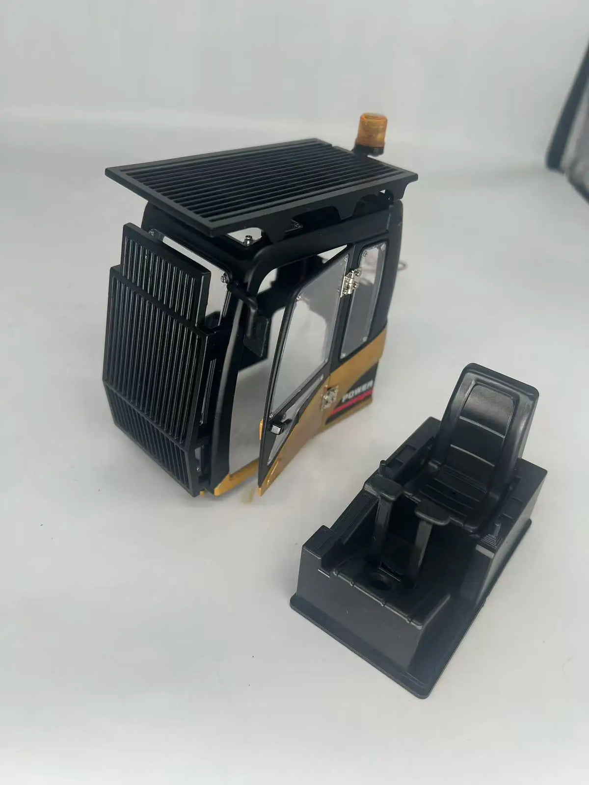 HUINA 1/14 1580 580 23CH Full metal Excavator Gearbox Tooth Box Metal Putter Gripper alternate view