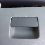 Glove Box Lid Cover Lock Handle Clip Assembly Gray For Opel Agila Suzuki SX4 Swift Car Accessories 7343063J02P4Z 7343063J02V6N
