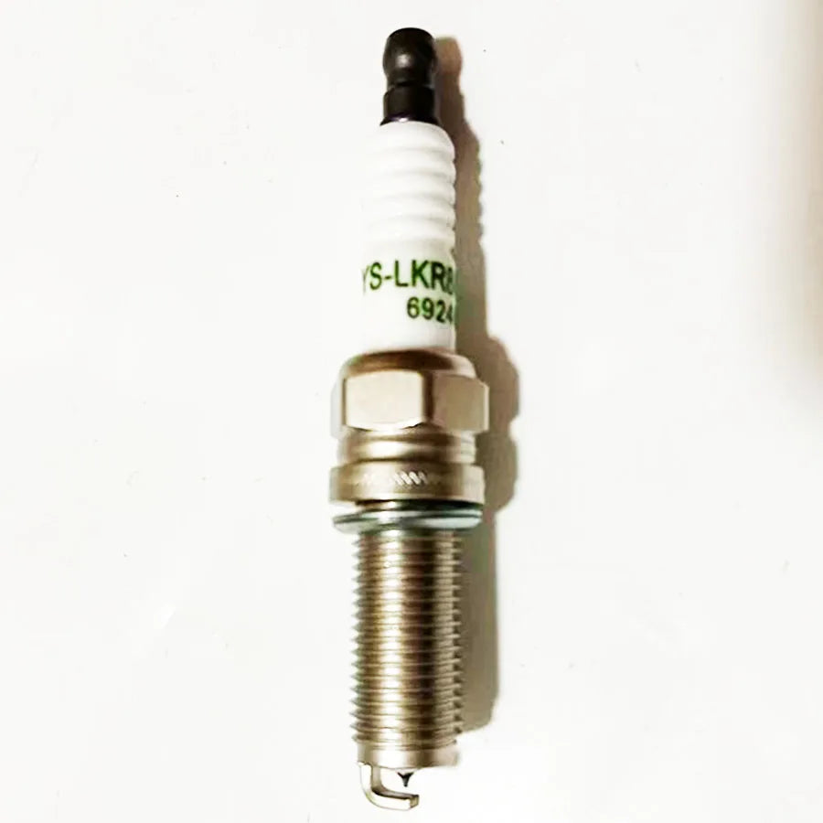 Jetour Dashing Spark Plug Set LKR8GI-8 | 4 Pack F4J163707010 close-up view