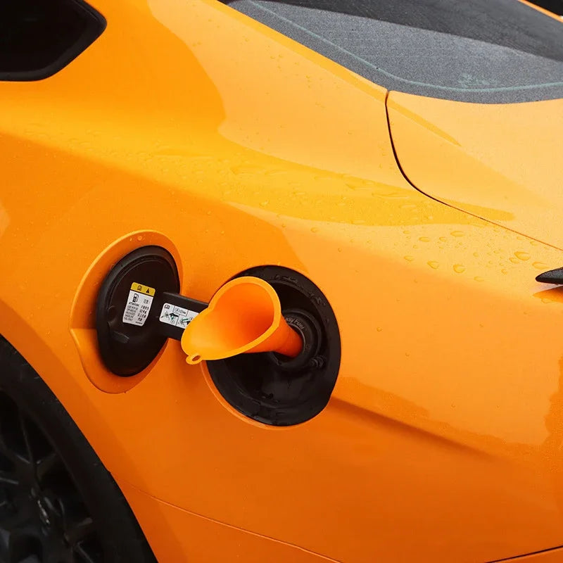 Car Long Stem Funnel Anti-splash Gasoline Oil Filling Tool Plastic Car Truck Motor Oi alternate view